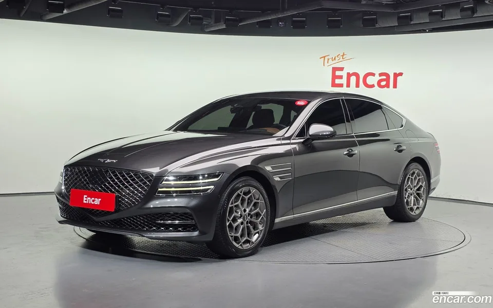 Genesis G80 3.5 AWD 2023 — photo 1, buy with delivery to Moscow