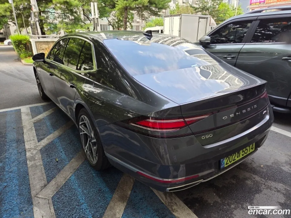 Genesis G90 3.5 AWD 2024 — thumbnail 4