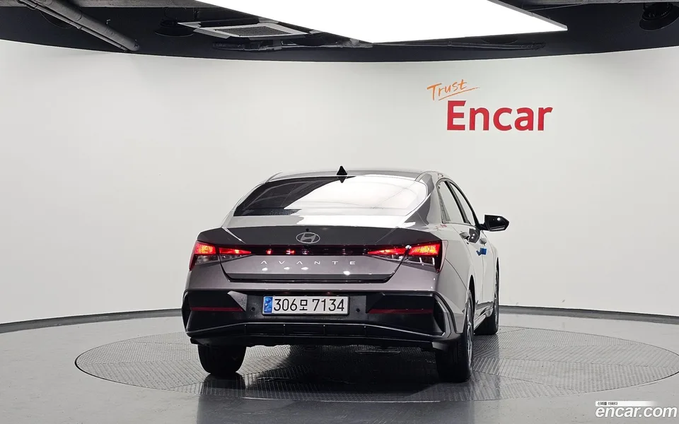 Hyundai Avante CN7 1.6 2023 — thumbnail 4