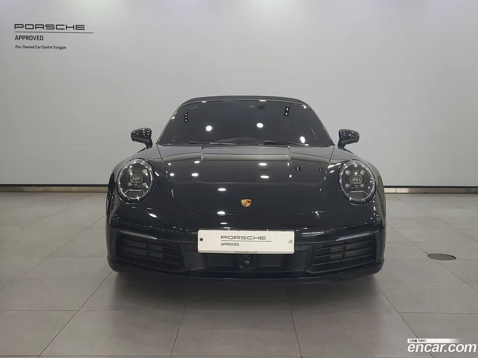 Porsche 911 (992) 4 2023 — thumbnail 3