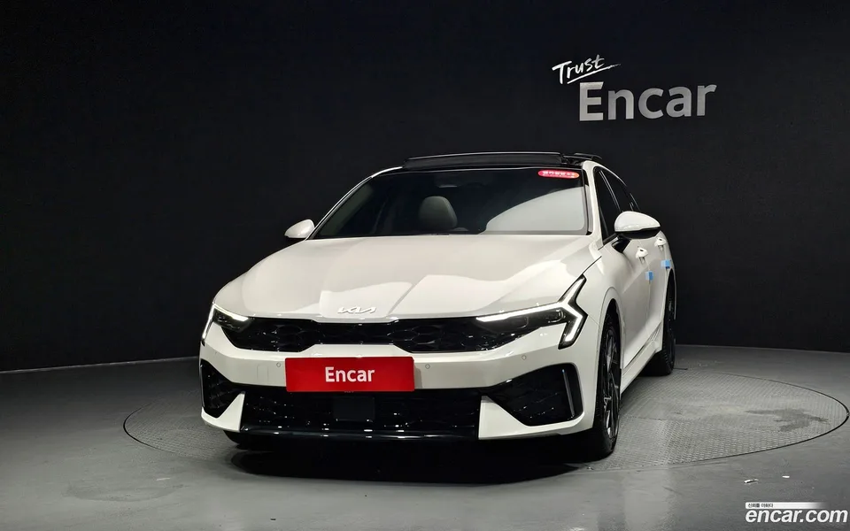 Kia K5 Hybrid 2026 — thumbnail 3