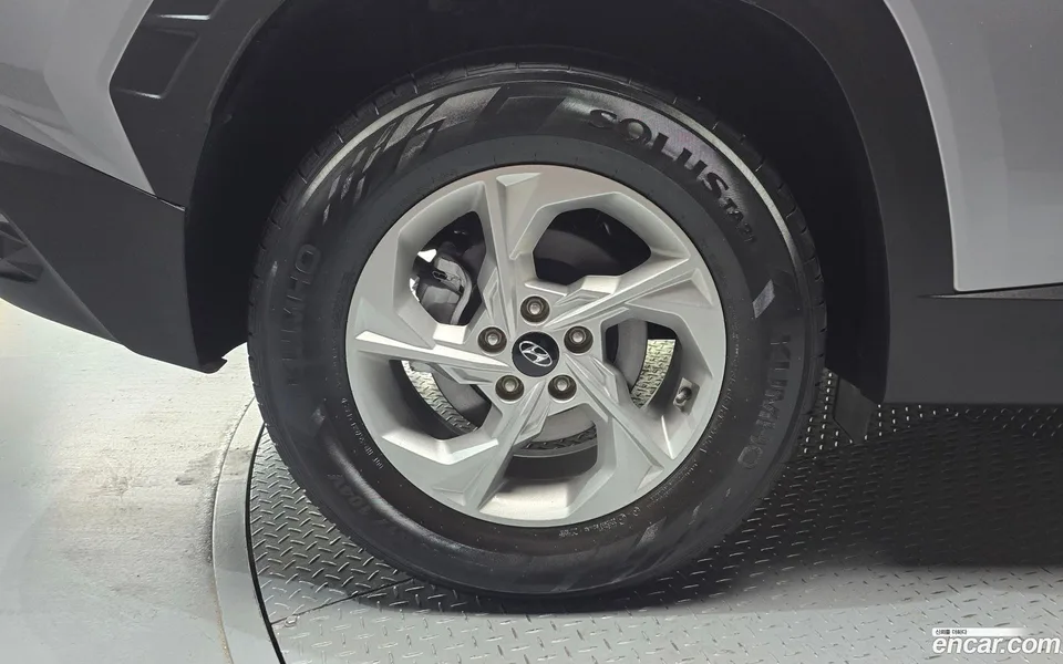 Hyundai Tucson 2.0 2WD 2022 — миниатюра 2