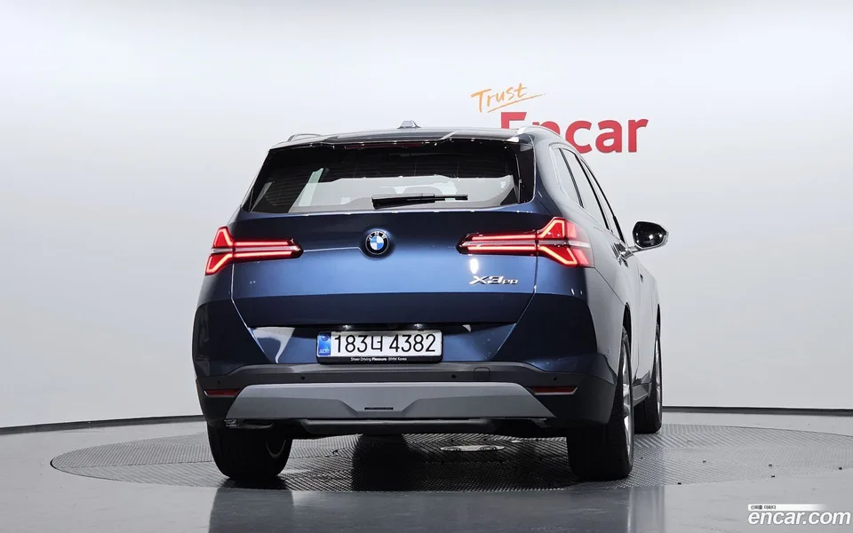 BMW X3 xDrive 20 2025 — миниатюра 4