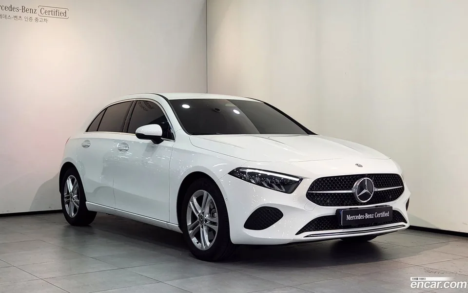 Mercedes-Benz A-Class A220 2024 — photo 1, buy with delivery to Moscow