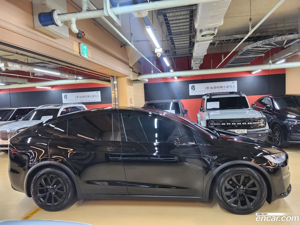 Tesla Model X AWD 2023 — thumbnail 3