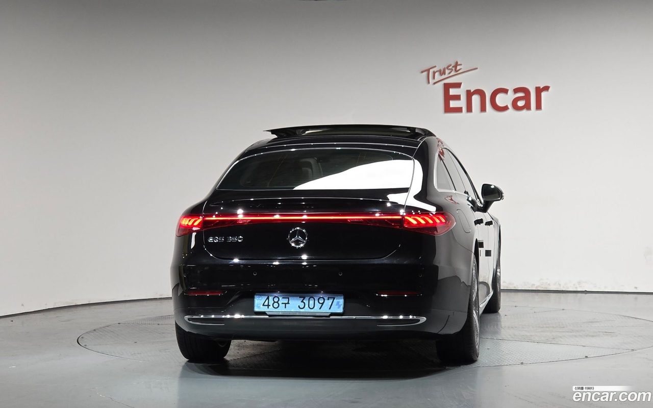Mercedes-Benz EQS 2022 — 4