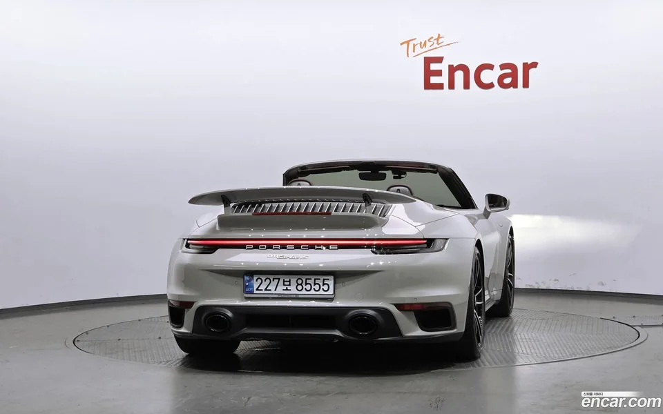 Porsche 911 (992) S 2024 — thumbnail 4