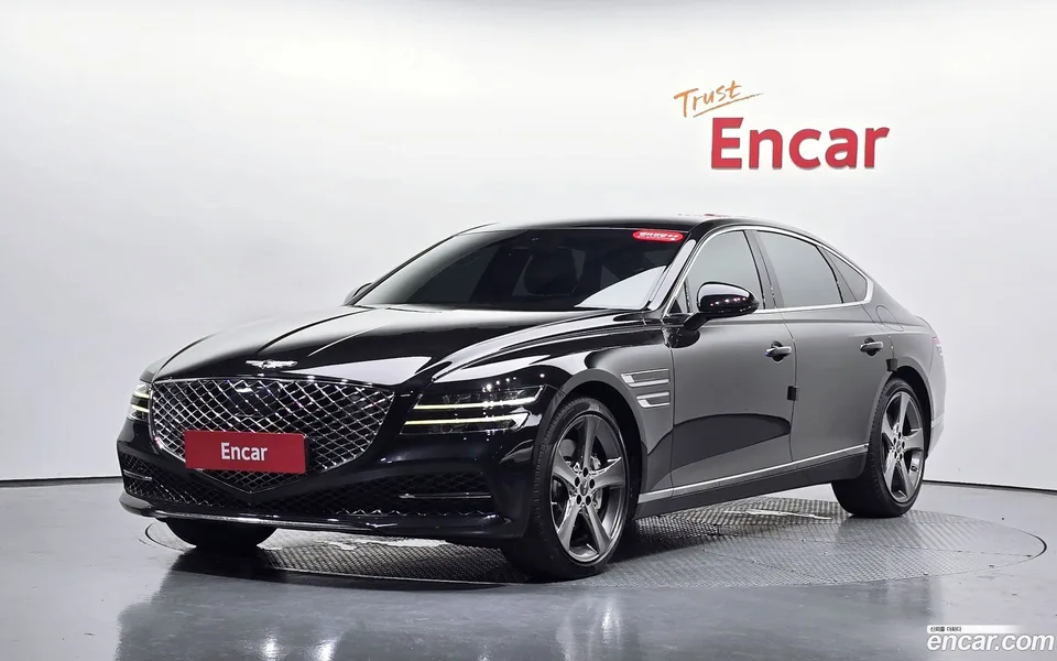 Genesis G80 2.5 AWD 2023 — photo 1, buy with delivery to Moscow