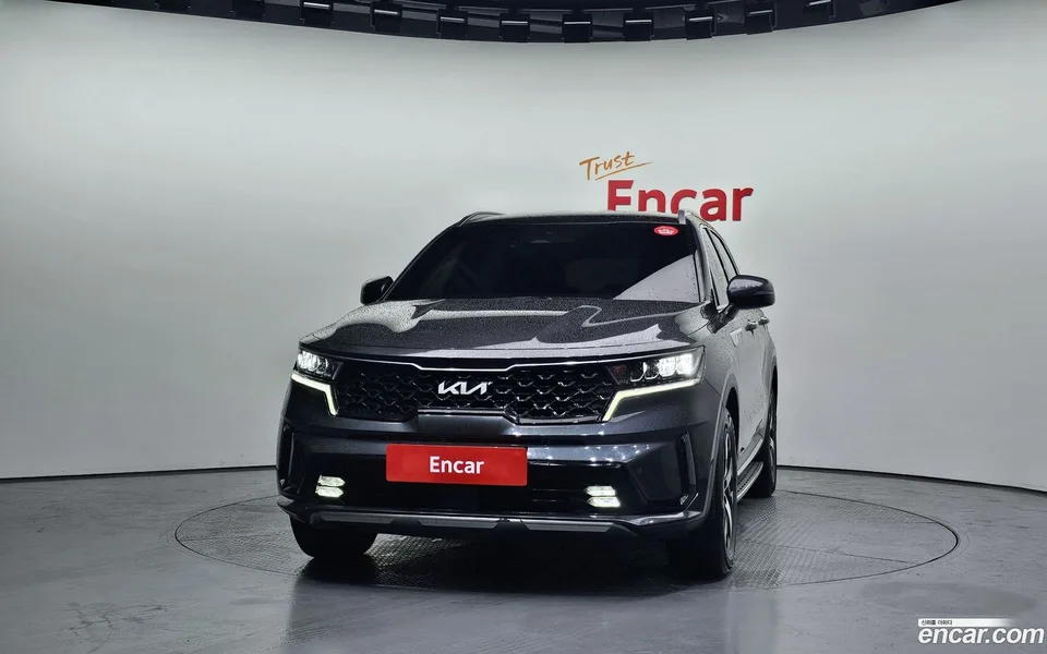 Kia Sorento 2.5T 2WD 2023 — thumbnail 3