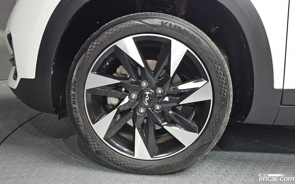 Kia Seltos 1.6 2WD 2022 — миниатюра 2