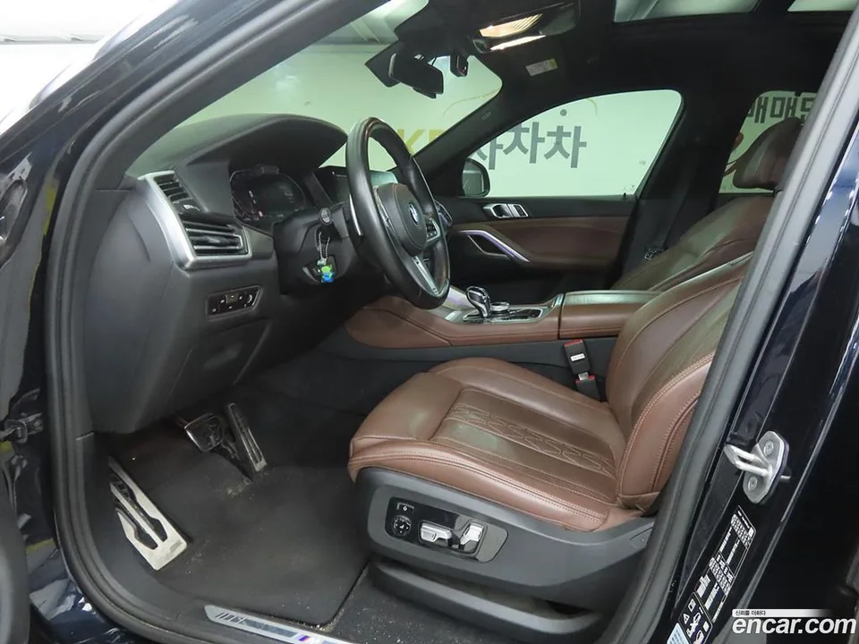 BMW X6 xDrive40i M 2022 — thumbnail 2
