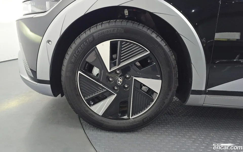 Hyundai Ioniq 5 2024 — миниатюра 5