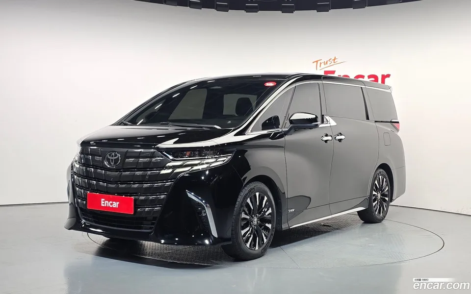 Toyota Alphard 2.5 HEV AWD 2024 — photo 1, buy with delivery to Moscow