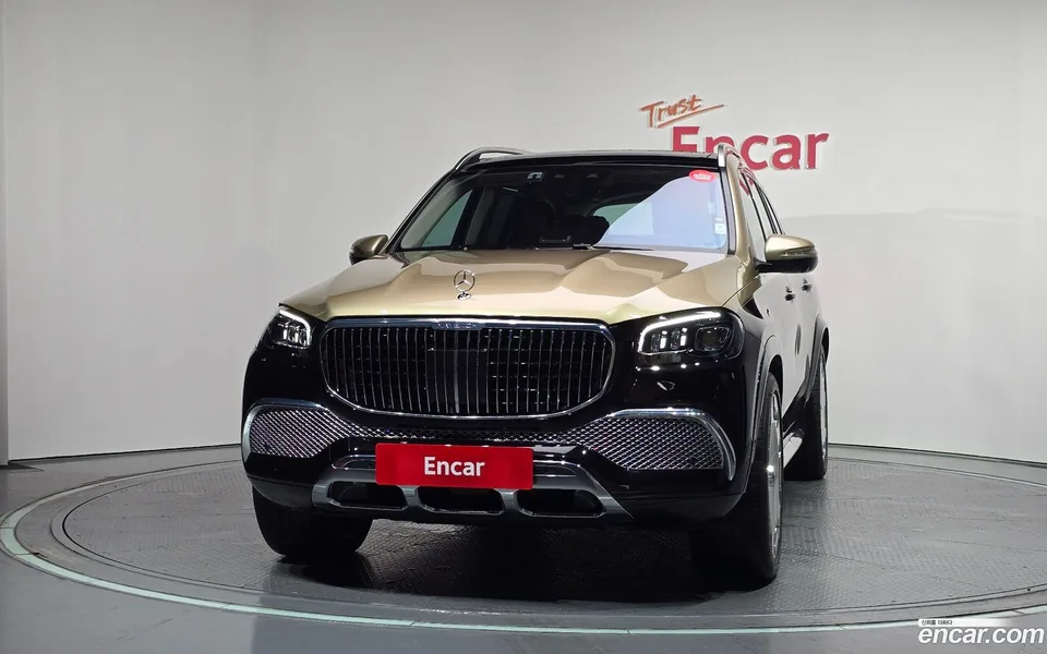 Mercedes-Benz GLS-Class GLS600 4MATIC 2023 — thumbnail 3