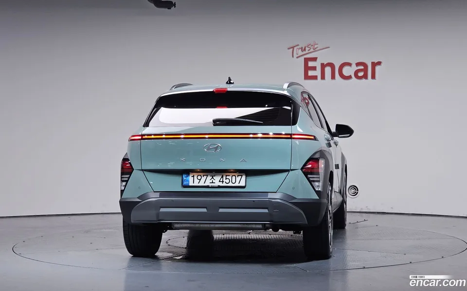Hyundai Kona 1.6 2WD 2023 — thumbnail 4