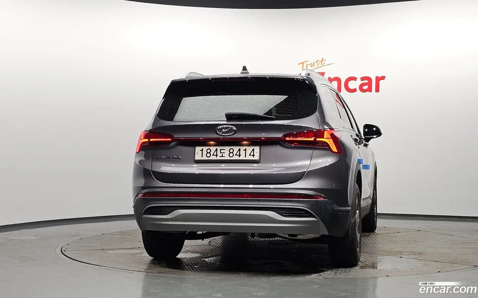 Hyundai SantaFe 2.2 2WD 2022 — thumbnail 4