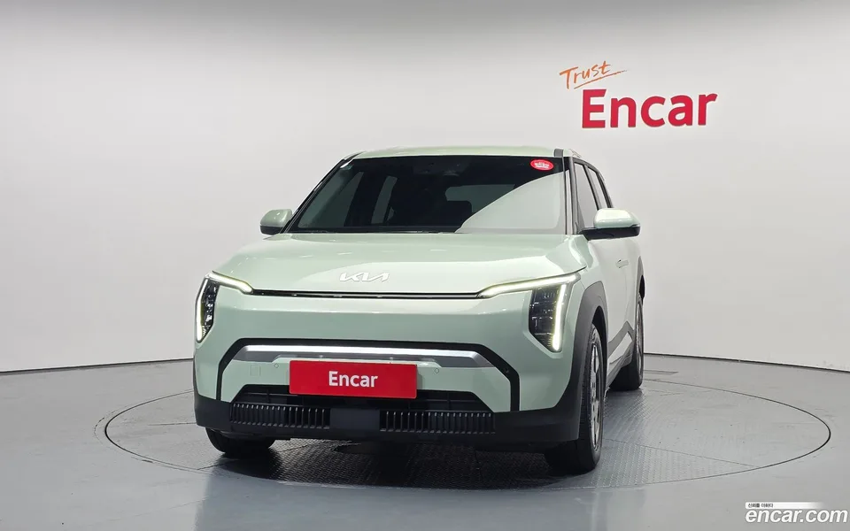 Kia EV3 2WD 2025 — thumbnail 3