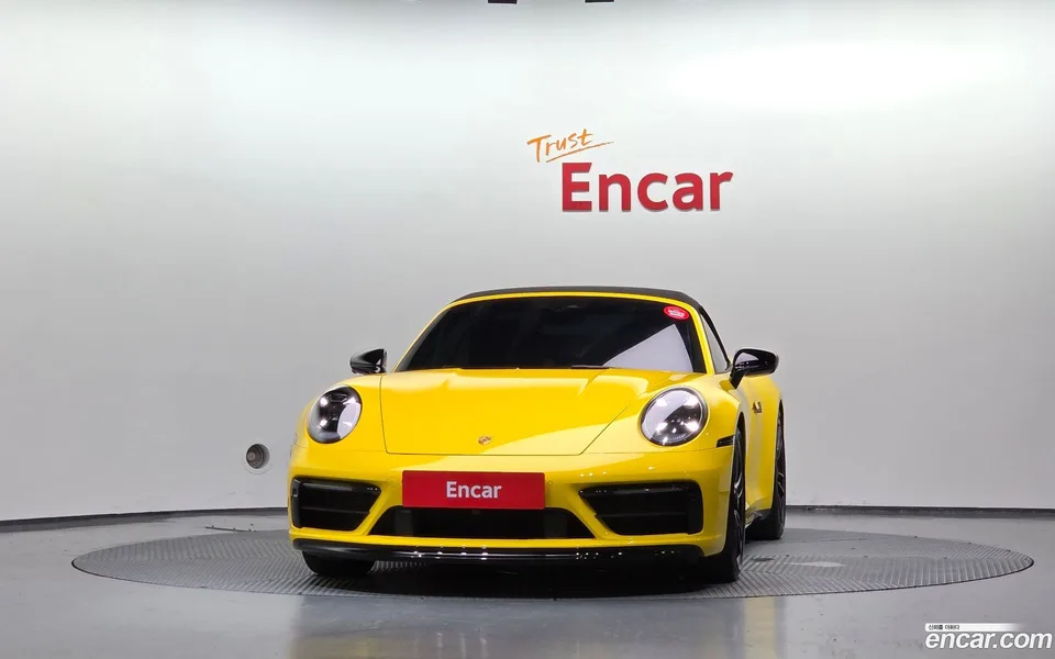 Porsche 911 (992) 4 GTS 2024 — thumbnail 3