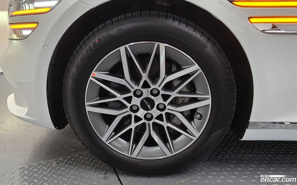 Genesis G80 2.5 2WD 2025 — thumbnail 2