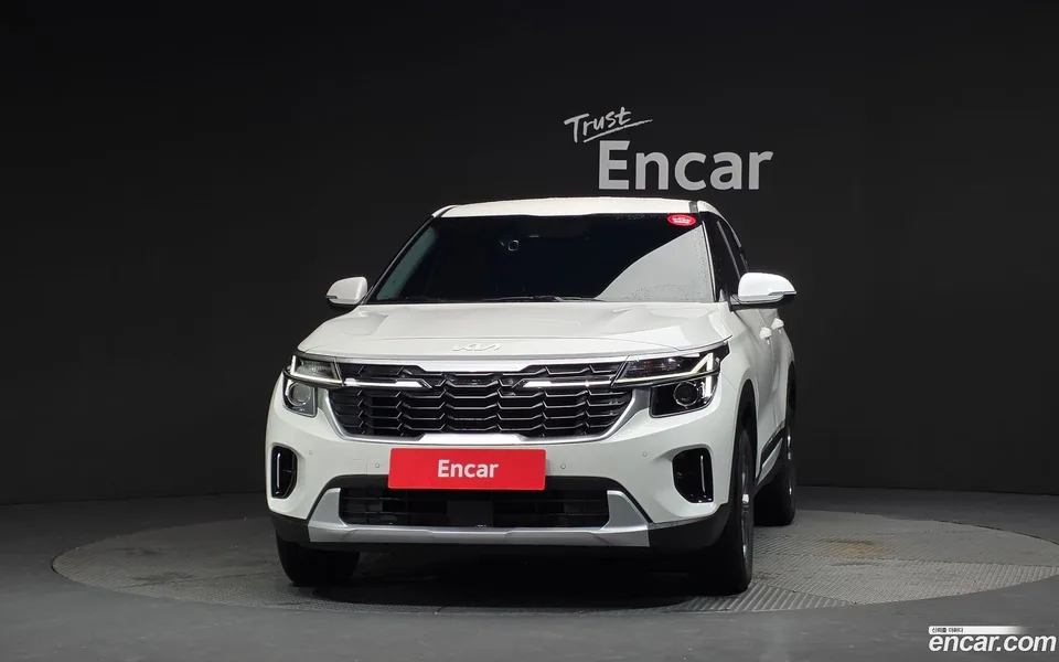 Kia Seltos 2.0 2WD 2024 — thumbnail 3