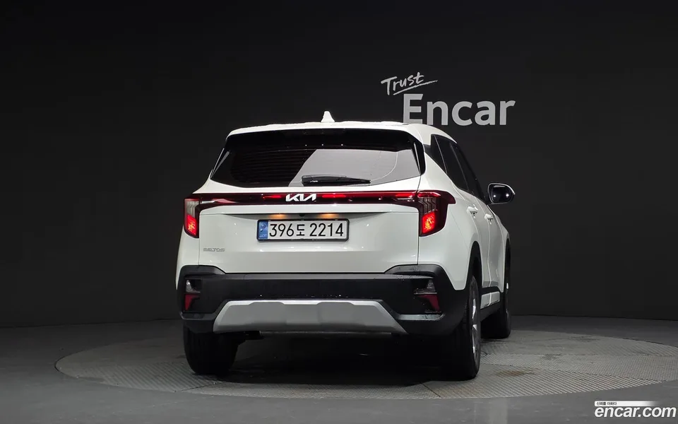 Kia Seltos 2.0 2WD 2024 — thumbnail 4