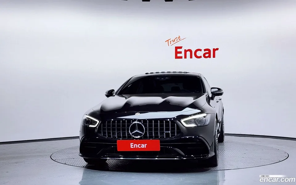 Mercedes-Benz AMG GT 4 43 4MATIC+ 2023 — thumbnail 3