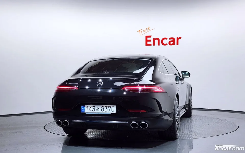 Mercedes-Benz AMG GT 4 43 4MATIC+ 2023 — thumbnail 4