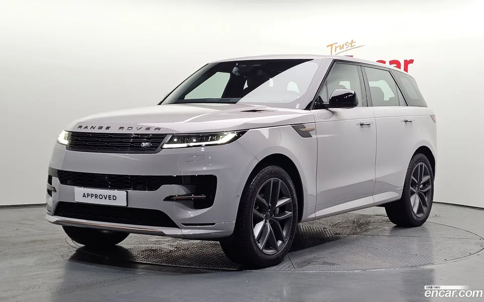 Land Rover Range Rover Sport P360 HSE 2026 — photo 1, buy with delivery to Moscow