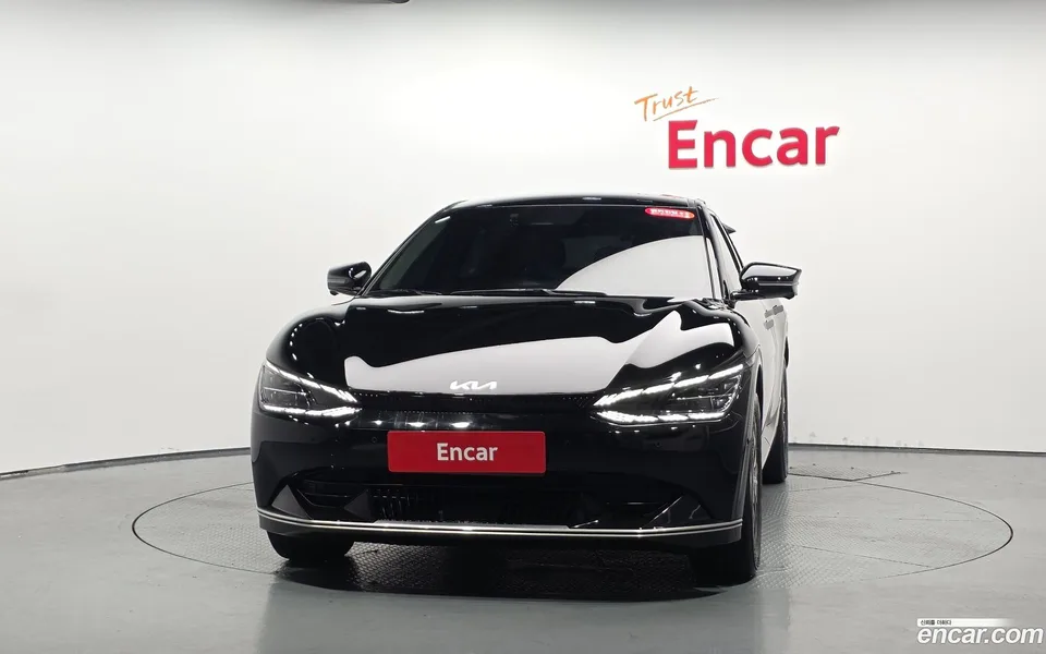 Kia EV6 2023 — thumbnail 3