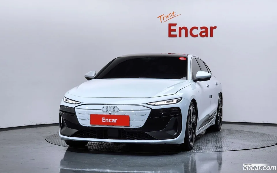 Audi A6 e- S Line 2025 — thumbnail 3