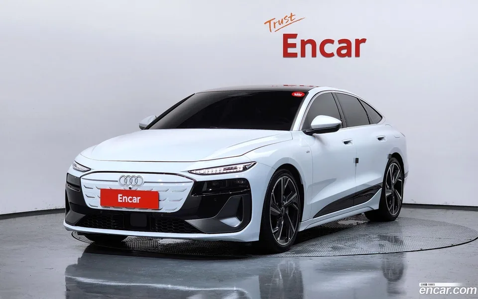 Audi A6 e- S Line 2025 — photo 1, buy with delivery to Moscow