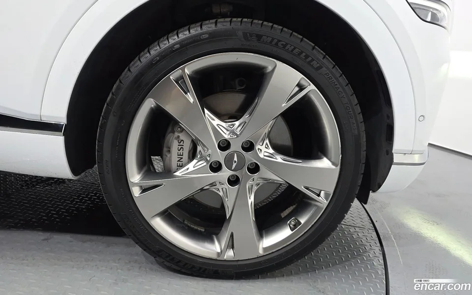 Genesis GV80 2.5T AWD 2023 — thumbnail 2