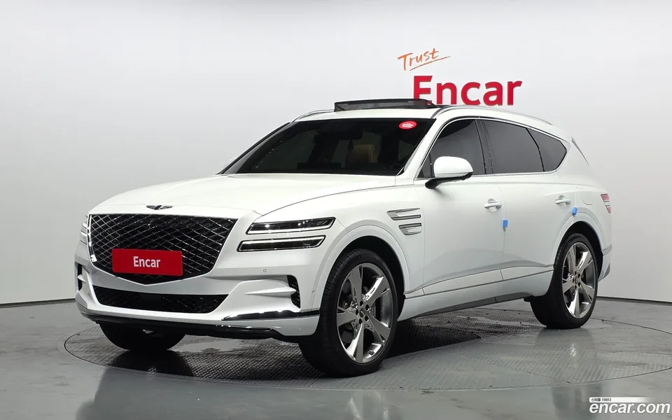 Genesis GV80 2.5T AWD 2023 — photo 1, buy with delivery to Moscow