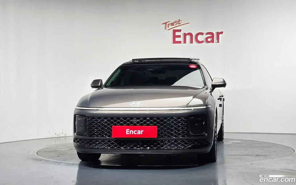 Hyundai Grandeur Hybrid 2023 — thumbnail 3