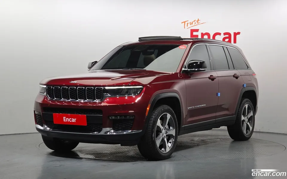Jeep Grand Cherokee 3.6 2023 — photo 1, buy with delivery to Moscow