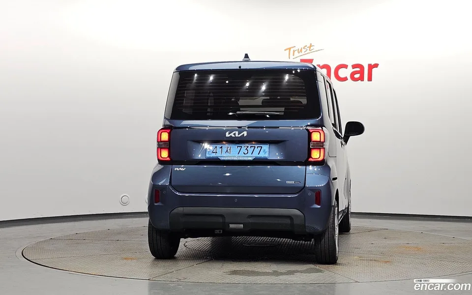 Kia Ray EV 2023 — thumbnail 4