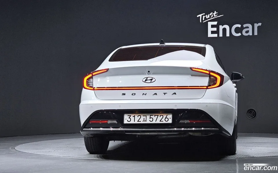 Hyundai Sonata 2.0 2022 — thumbnail 4