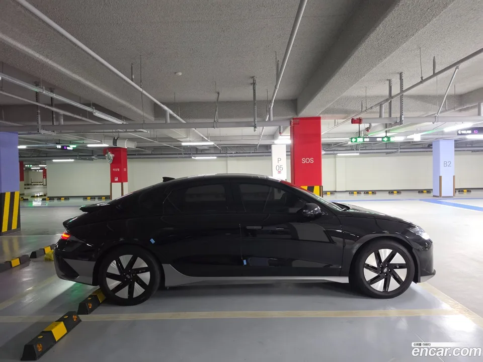 Hyundai Ioniq 6 AWD 2022 — thumbnail 4