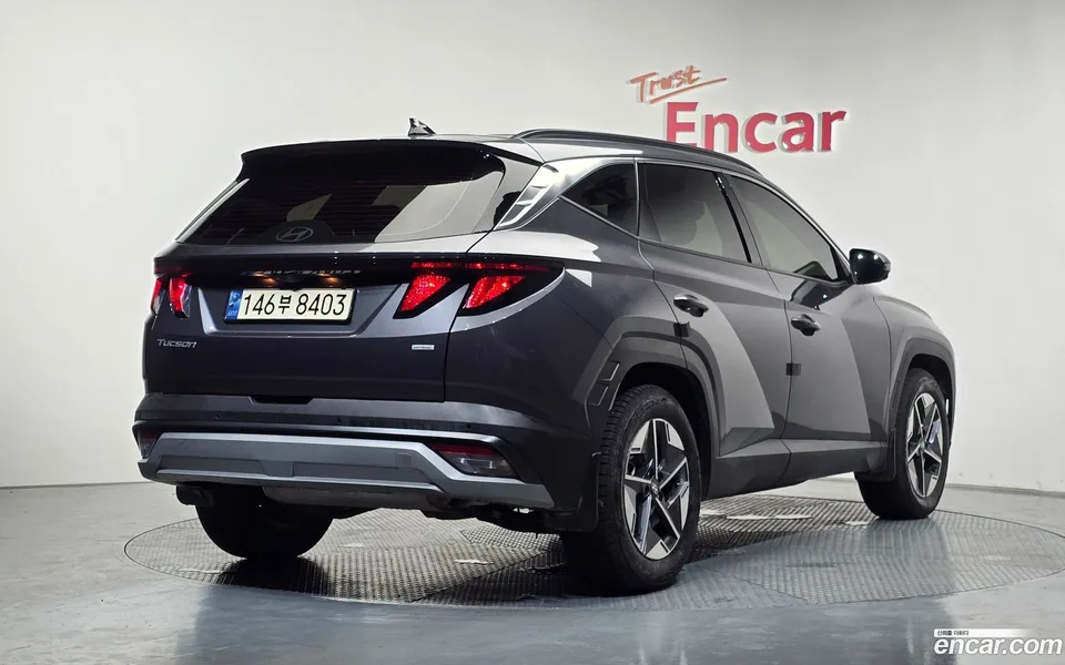 Hyundai Tucson Hybrid NX4 HEV 1.6 4WD 2024 — photo 1, buy with delivery to Moscow