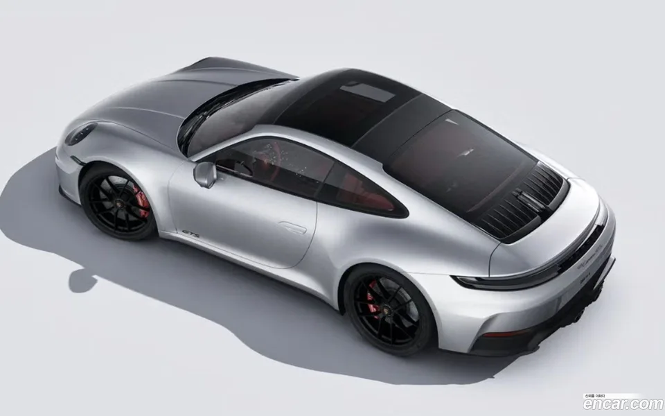 Porsche 911 (992) GTS 2025 — миниатюра 2