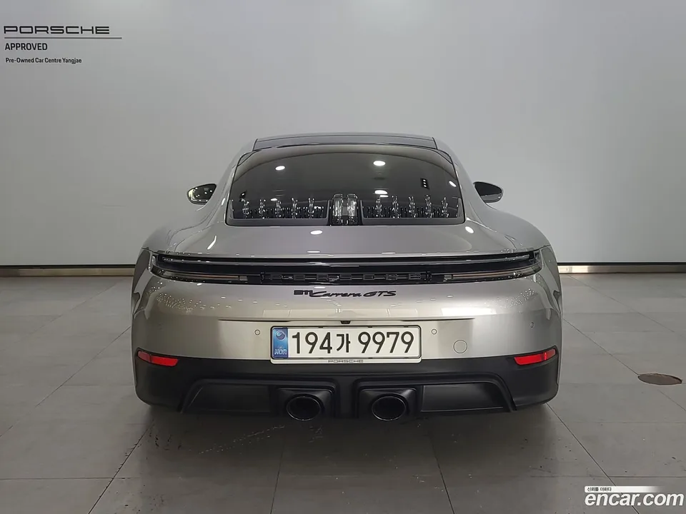 Porsche 911 (992) GTS 2025 — миниатюра 4