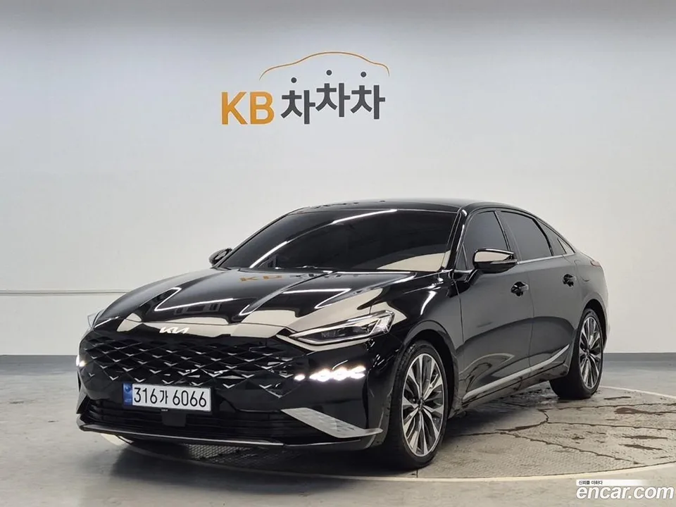 Kia K8 2.5 2WD 2023 — photo 1, buy with delivery to Moscow