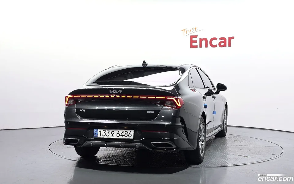 Kia K5 Hybrid 2023 — миниатюра 4