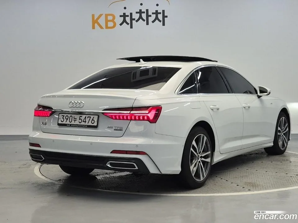 Audi A6 45 TFSI 2023 — thumbnail 3