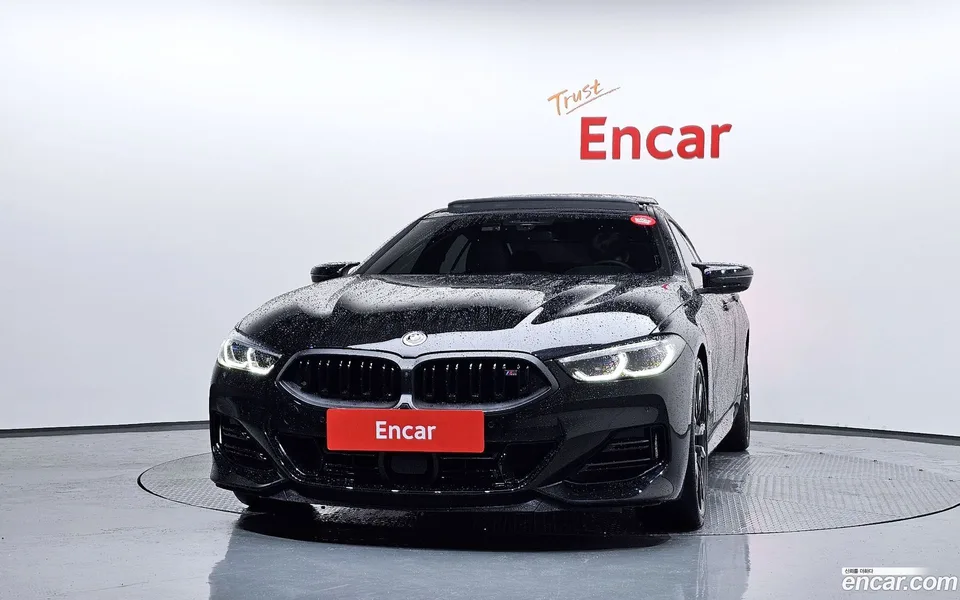 BMW 8 Series M850i xDrive 2023 — thumbnail 3