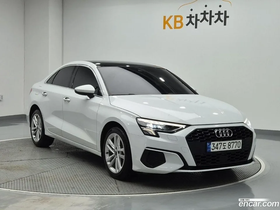 Audi A3 (8Y) 40 TFSI 2022 — thumbnail 3