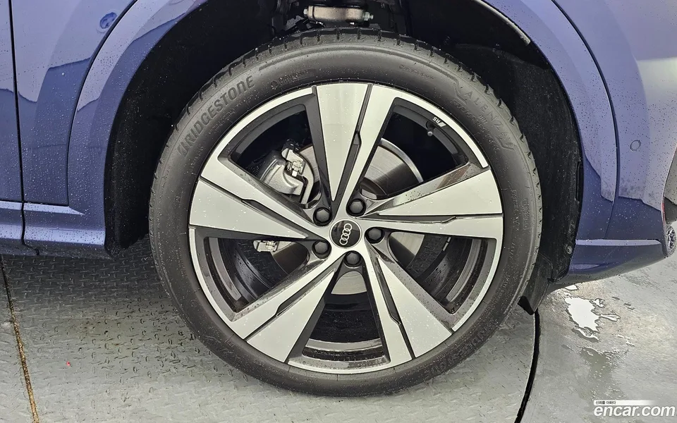Audi Q5 (80A) 40 TFSI S Line 2025 — thumbnail 5