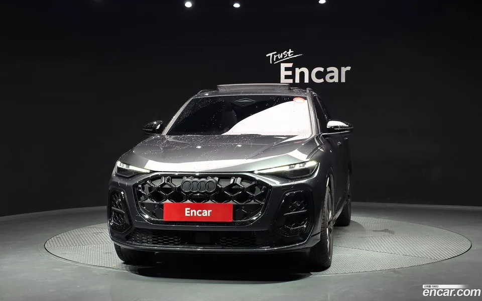 Audi Q5 (80A) 45 TFSI S Line 2025 — thumbnail 3