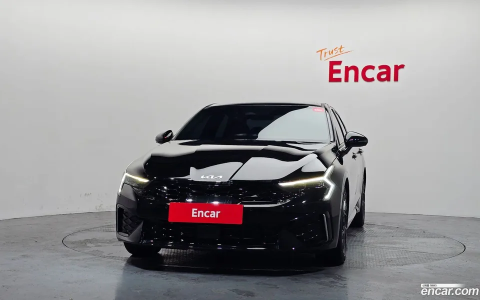 Kia K5 2.0 2025 — thumbnail 3
