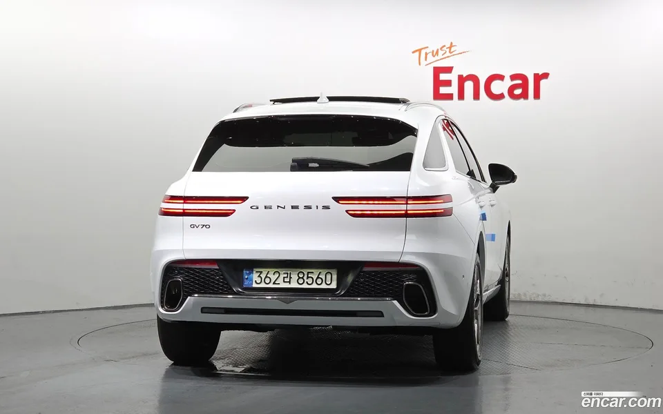 Genesis GV70 2.5T 2WD 2022 — thumbnail 4